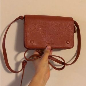 Leather bag.